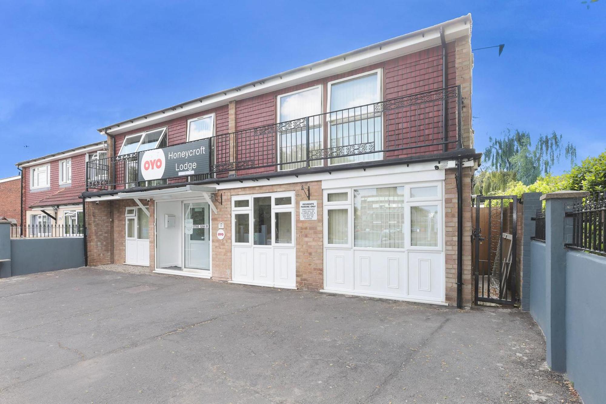 Oyo Honeycroft Lodge Uxbridge Dış mekan fotoğraf